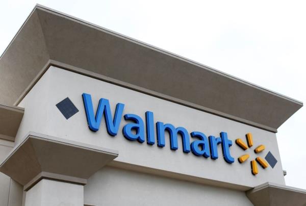 Walmart reports another solid quarter as consumers focus on value
